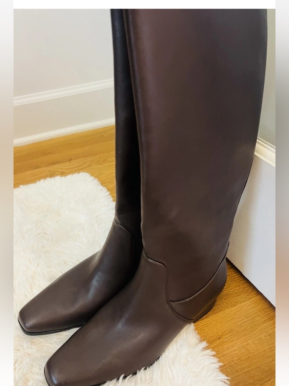 Classic Tall Brown Leather Women's Boots